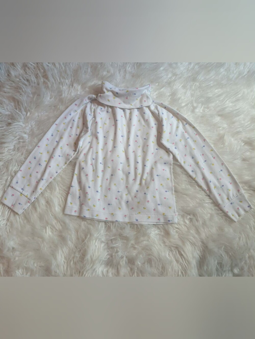 Girls' Cream Turtleneck Top with Pastel Polka Dot Print 90s 2000s vtg y2k floral